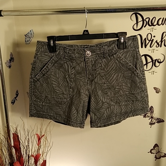 Supplies Pants - Women's Supplies Shorts
